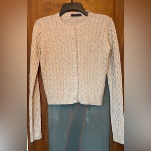 Brandy Melville Women’s Wool Cropped Button Up Cable Knit Oatmeal Cardigan